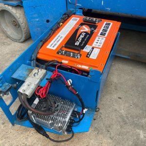 Lắp đặt pin Lithium SuperV 25.6 V(SVA24-230)